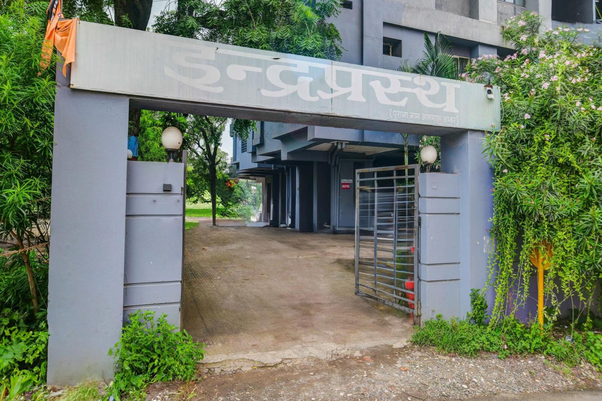 Super Hotel O Indraprasth Indore Eksteriør billede