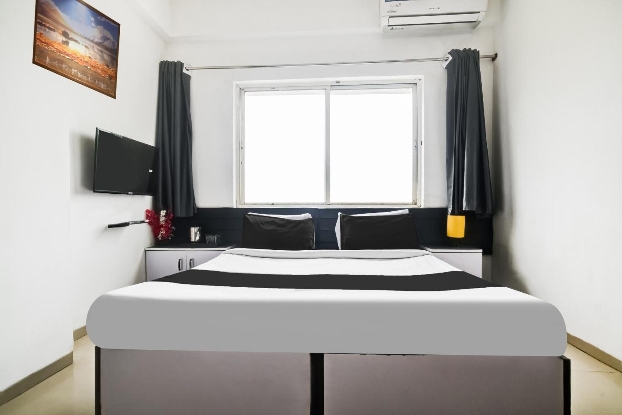 Super Hotel O Indraprasth Indore Eksteriør billede