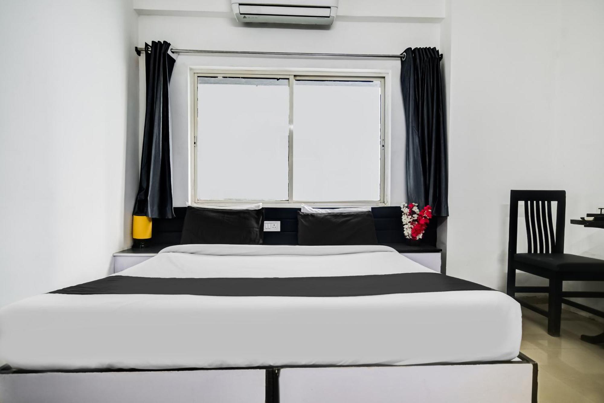 Super Hotel O Indraprasth Indore Eksteriør billede
