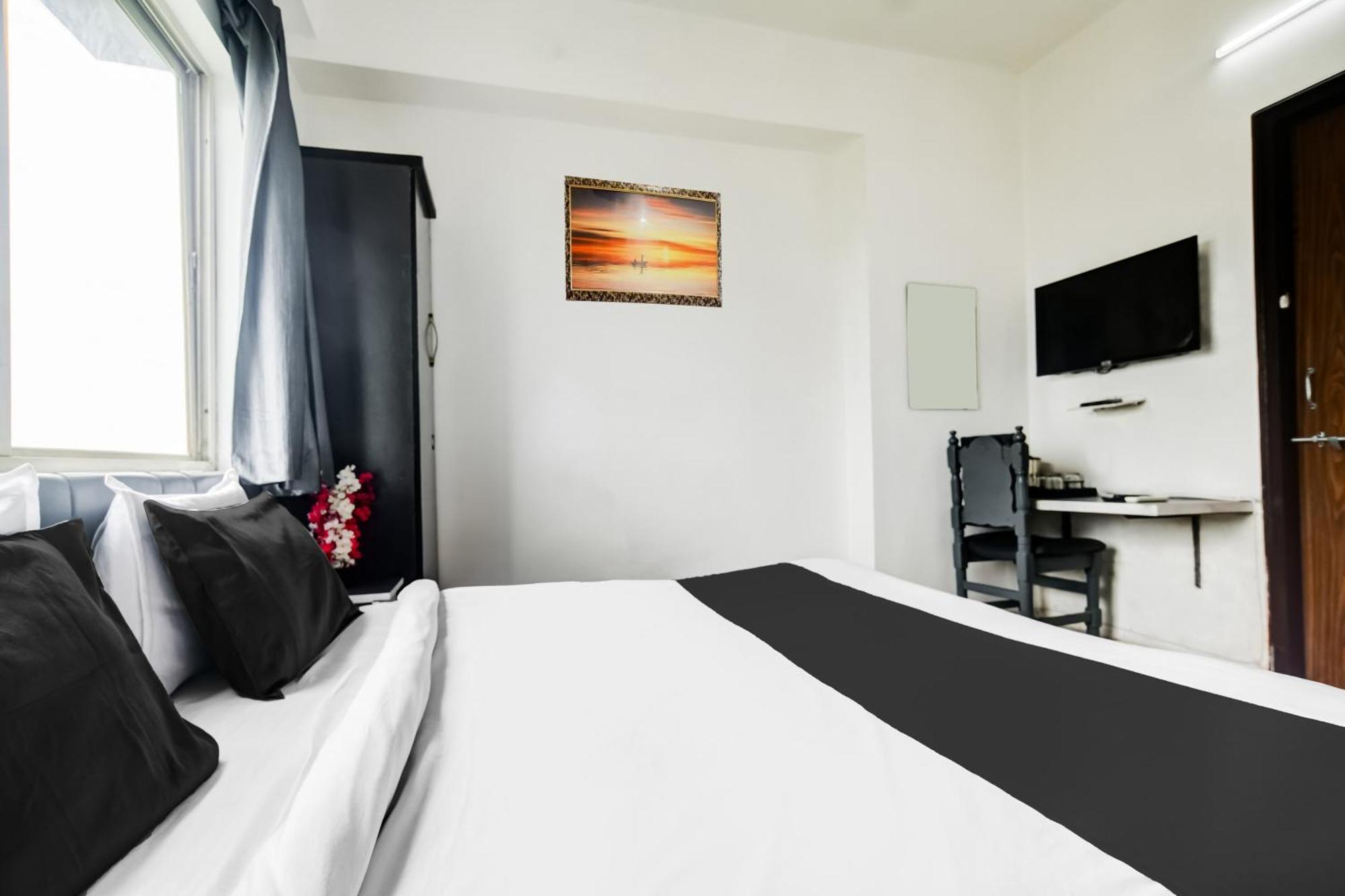 Super Hotel O Indraprasth Indore Eksteriør billede
